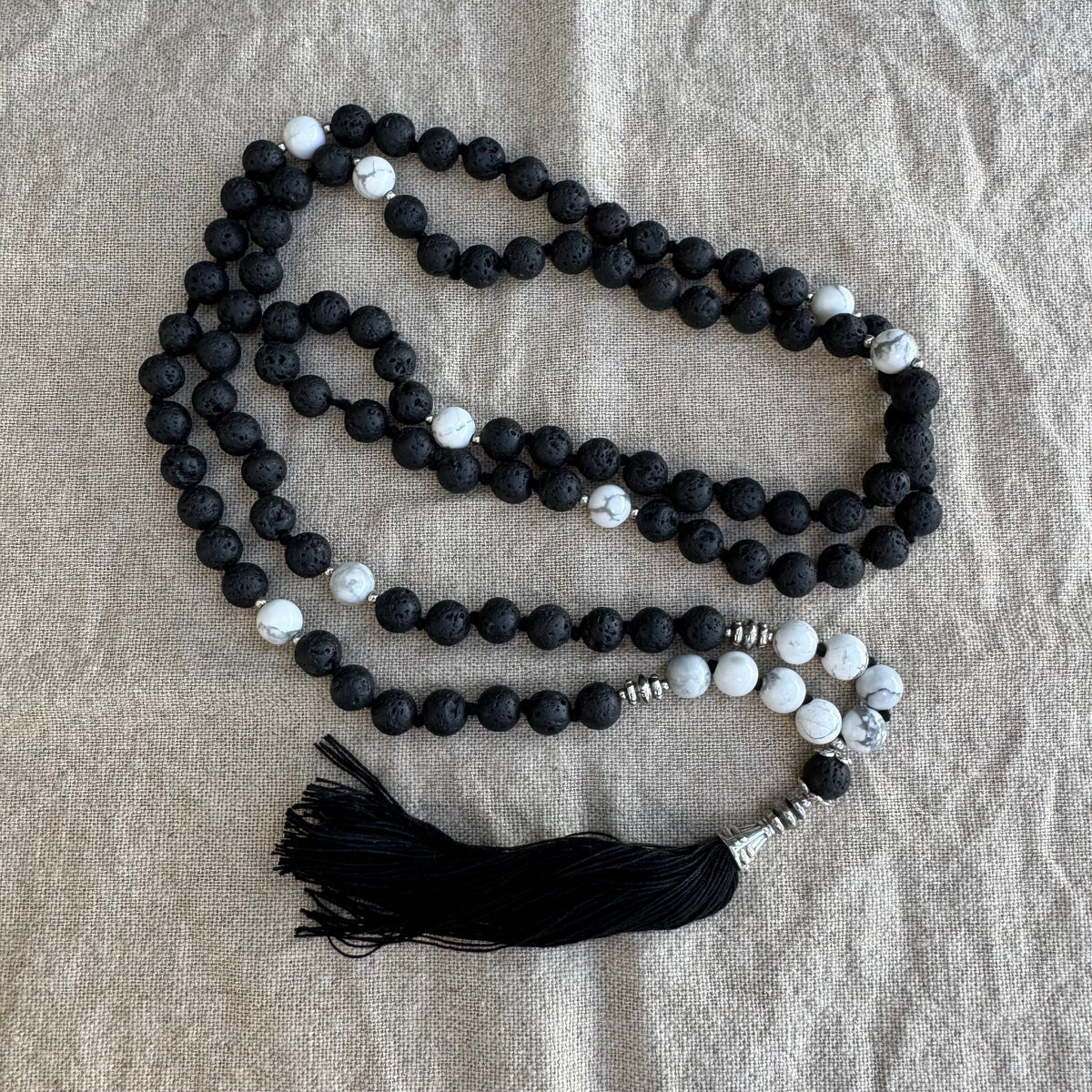Mala Lavasten & Howit