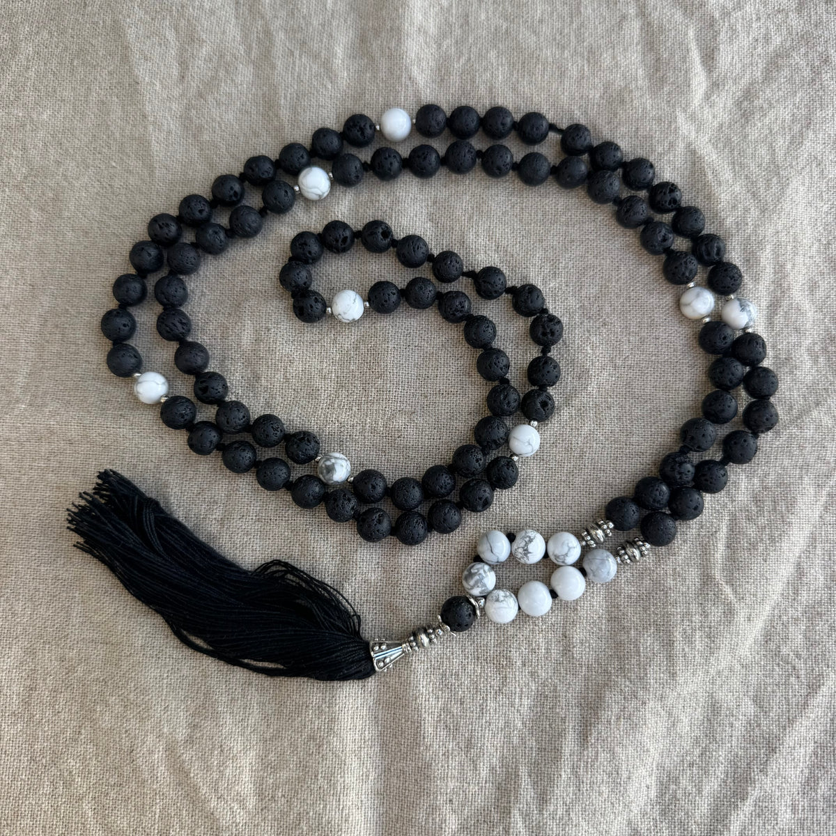 Mala Lavasten & Howit