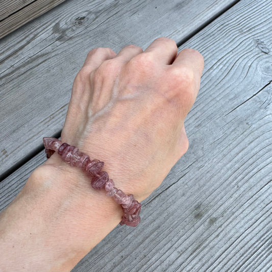 Jordgubbskvarts Armband chips