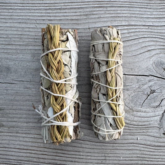 Vit Salvia med Sweetgrass