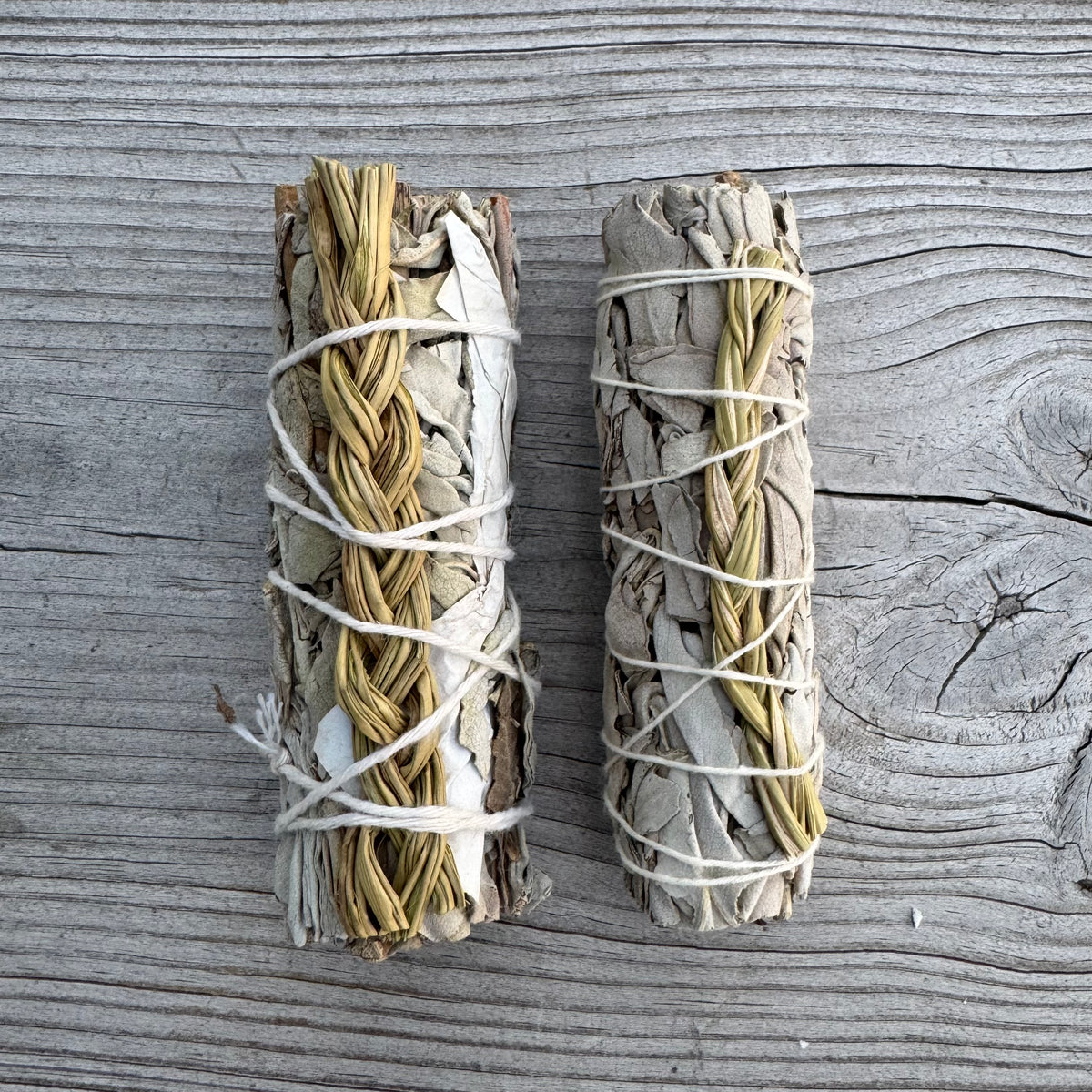 Vit Salvia med Sweetgrass